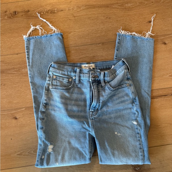 Madewell Light Blue Distressed Ankle Jeans - Picture 2 of 4